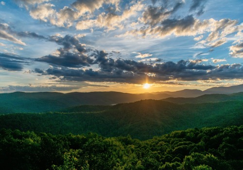 Exploring Commercial Maps of the Appalachian Trail